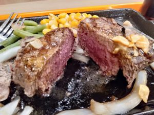 【 いきなりステーキ 】イオン高岡店で肉を食う！テイクアウトもやってるよ！