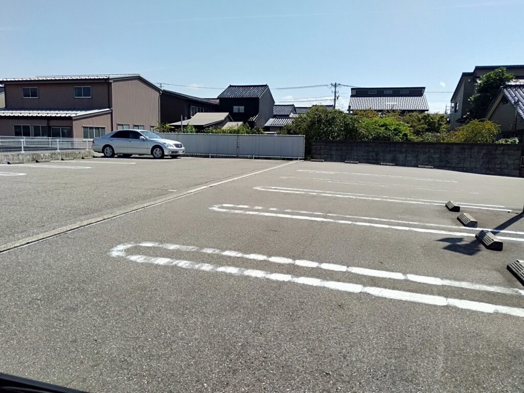 8番らーめんでドライブスルーしてみたよ。高岡でできるのは北島店だけ！