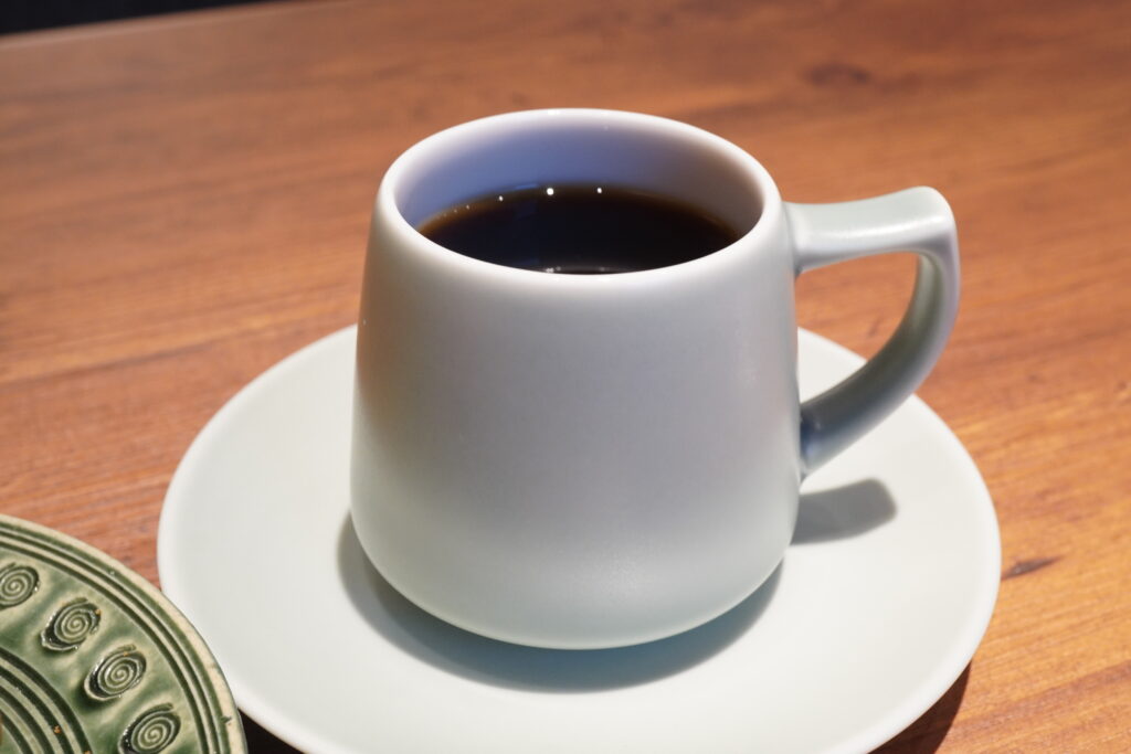 高岡大仏前にオープンの【 amida coffee(アミダコーヒー) 】